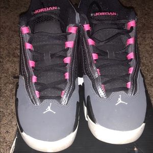 Jordan 14 Hyper Pink GS size 6.5 - Woman’s size 8